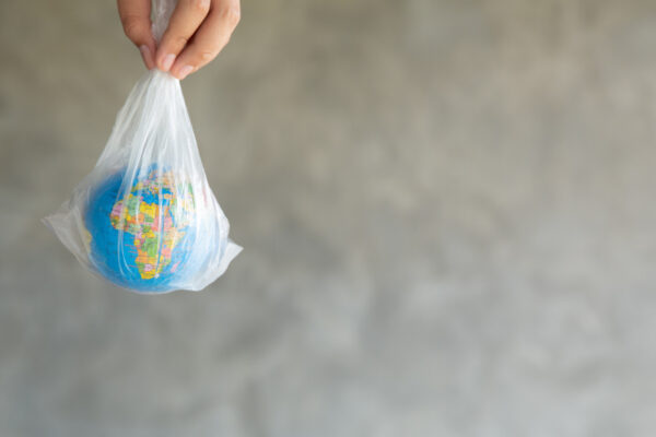 Podle odhadů OECD bude plastový odpad do roku 2060 trojnásobný