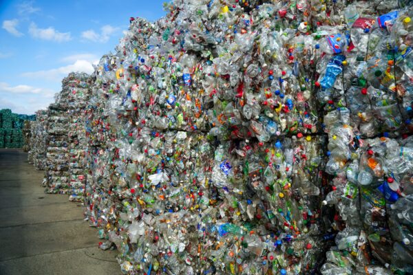 Modernizovaná recyklační linka na zpracování PET lahví v Brně